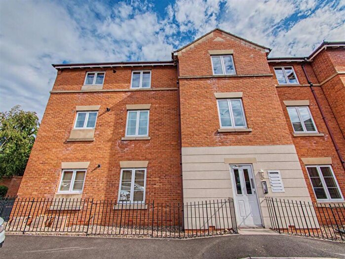 2 Bedroom Flat For Sale In Aylesford Mews, Ashbrooke, Sunderland, SR2