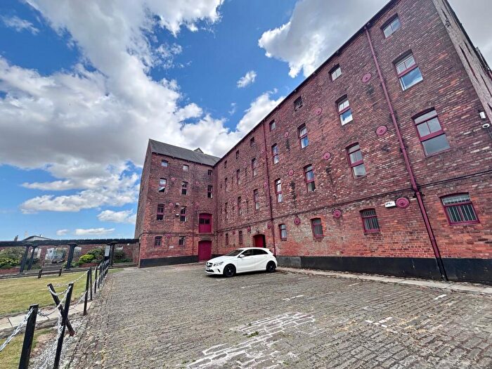 1 Bedroom Apartment To Rent In High Street, Hull, HU1