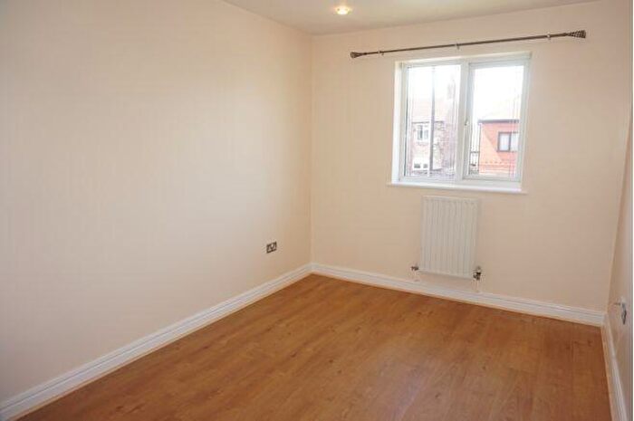 2 Bedroom Apartment To Rent In Dovedale Road, Liverpool, L18