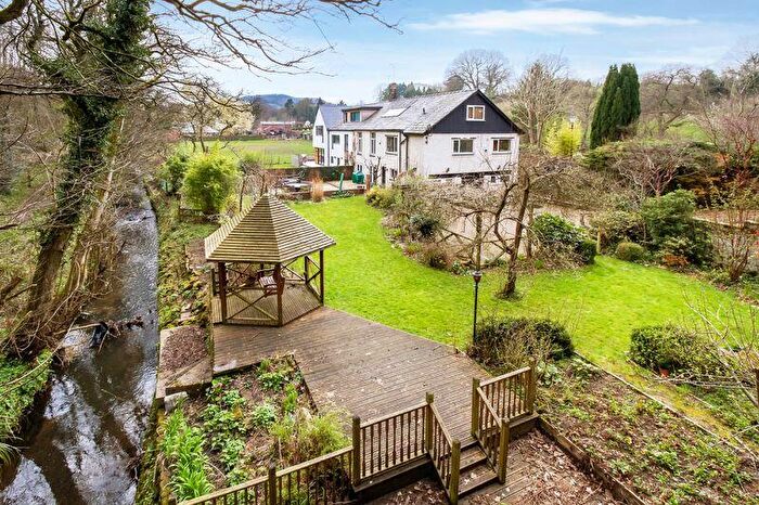 3 Bedroom Semi-Detached House For Sale In Wards Lane, Congleton, CW12