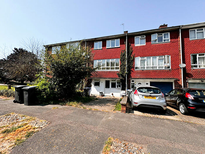 3 Bedroom Apartment To Rent In Rowley Court, Newmarket, Suffolk, CB8