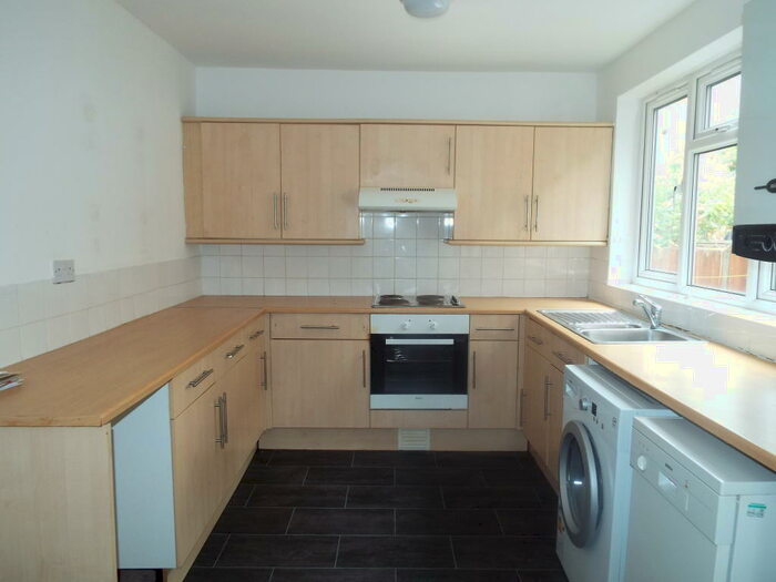 3 Bedroom House To Rent In Ladysmith Street, Sneinton, NG2