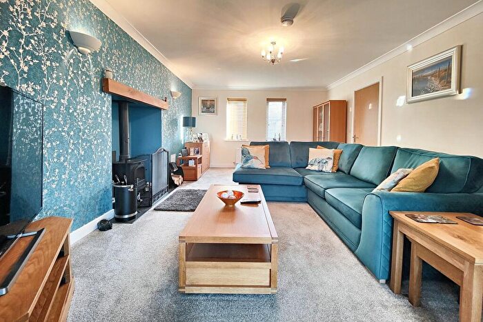 4 Bedroom Detached House For Sale In Mayfield Avenue, Holme, LA6