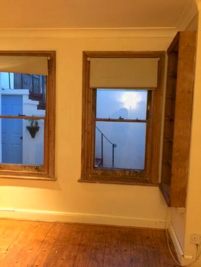 1 Bedroom Flat To Rent In Carmalt Gardens, London, SW15