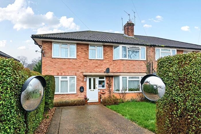 2 Bedroom Maisonette For Sale In Chesham, Buckinghamshire, HP5