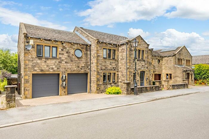 5 Bedroom Detached House For Sale In Green Abbey, Hade Edge, Holmfirth, HD9