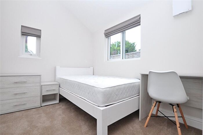 1 Bedroom Apartment To Rent In Church Lane East, Aldershot, Hampshire, GU11