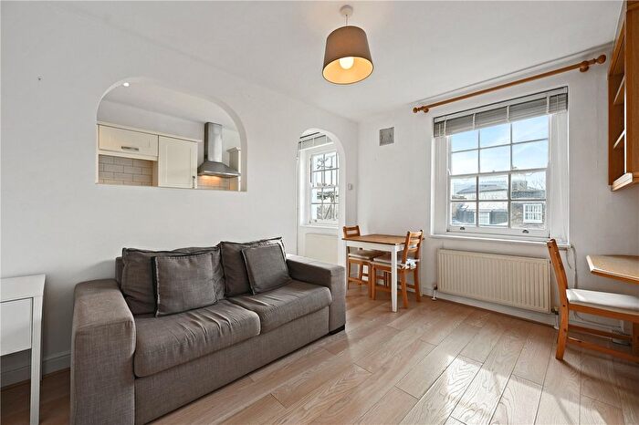 1 Bedroom Flat To Rent In Chadwell Street, London, EC1R