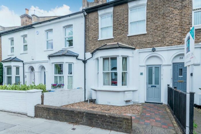 1 Bedroom Flat To Rent In St. Francis Road East Dulwich, SE22