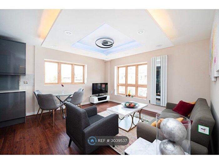 2 Bedroom Flat To Rent In Nijjer Apartments, Dagenham, RM8