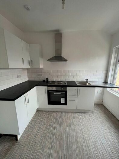 1 Bedroom Flat To Rent In General Street, Blackpool, Lancashire, FY1