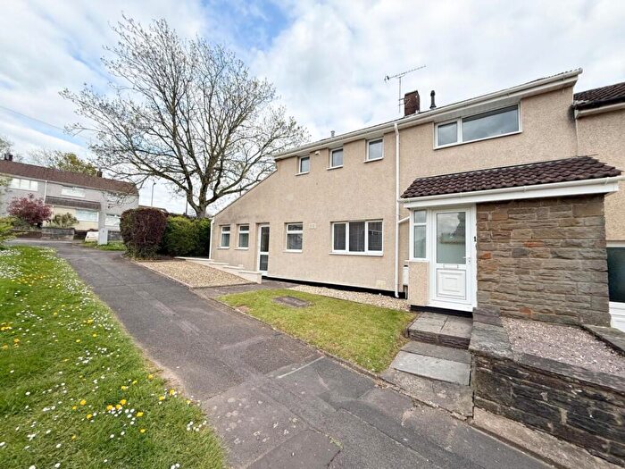 4 Bedroom End Of Terrace House For Sale In Meadow Lane, Croesyceiliog, Cwmbran, NP44