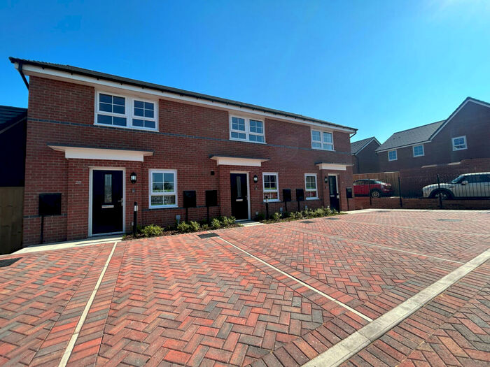 3 Bedroom Mews For Sale In Cortusa Drive, Longridge, Lancashire, PR3