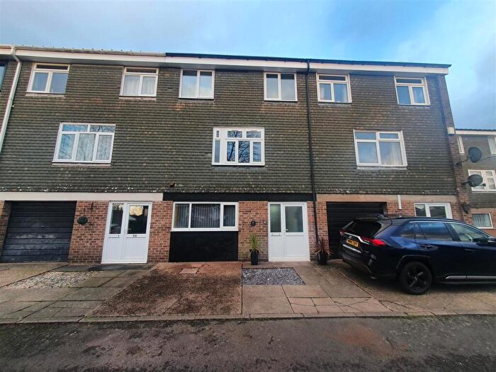 5 Bedroom House To Rent In Metchley Drive, Birmingham, West Midlands, B17