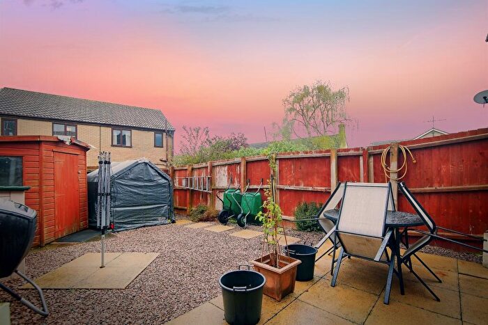 3 Bedroom Terraced House For Sale In The Limes, Wittering, Peterborough, PE8