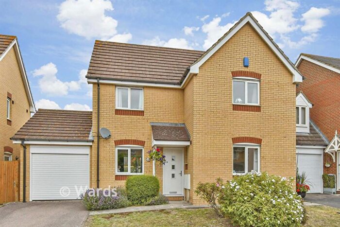 3 Bedroom Detached House For Sale In Recreation Way, Sittingbourne, Kent, ME10