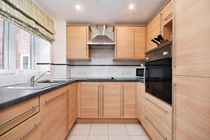 1 Bedroom Flat For Sale In Chinnerys Court, Braintree, CM7