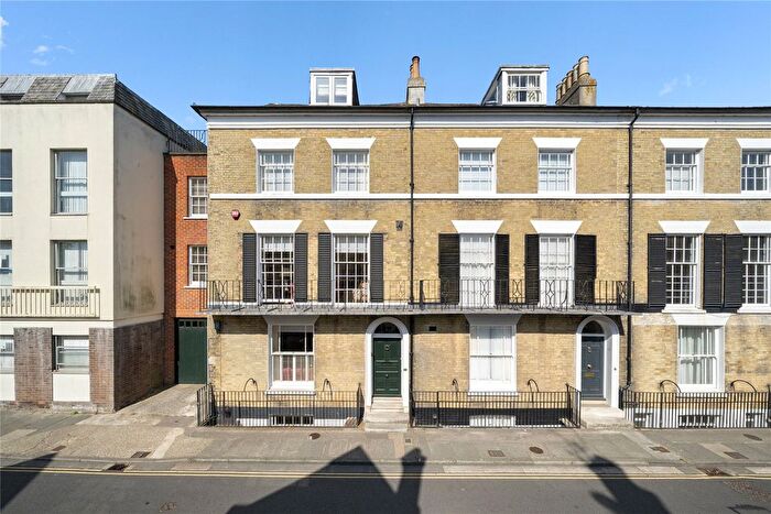 5 Bedroom Detached House For Sale In St. Johns Street, Chichester, West Sussex, PO19
