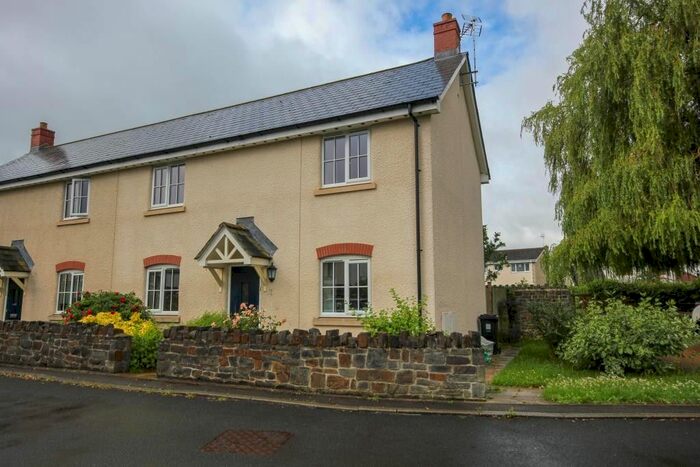 3 Bedroom Semi-Detached House To Rent In Kings Meadow, Wotton-Under-Edge, Gloucestershire, GL12