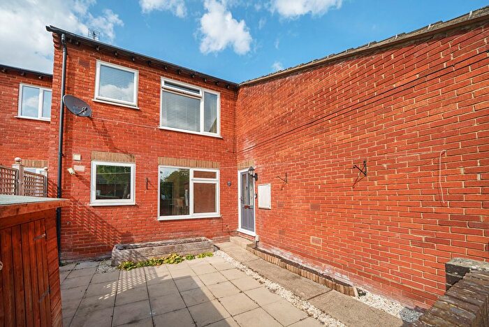 2 Bedroom Maisonette To Rent In Regent Gardens, Didcot, Oxfordshire, OX11