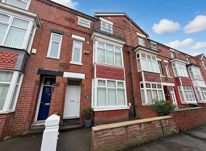 1 Bedroom Flat To Rent In Grosvenor Road, Manchester, M16