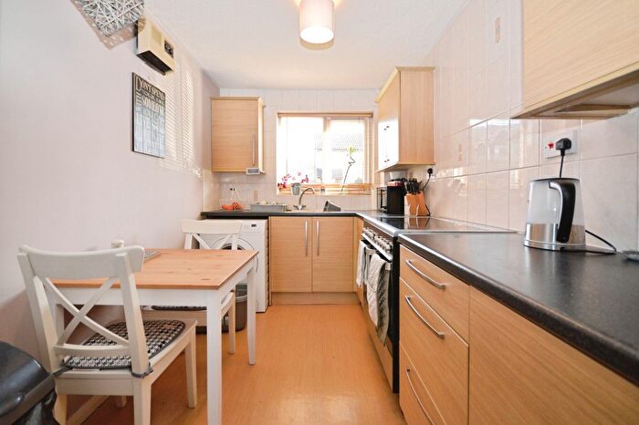 1 Bedroom Flat To Rent In Alder Close, Baldock, SG7