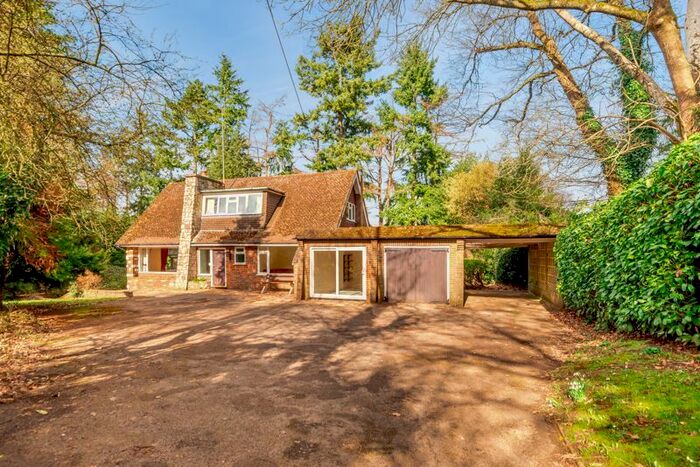 4 Bedroom Detached House To Rent In Pursers Lane, Peaslake, Guildford, GU5