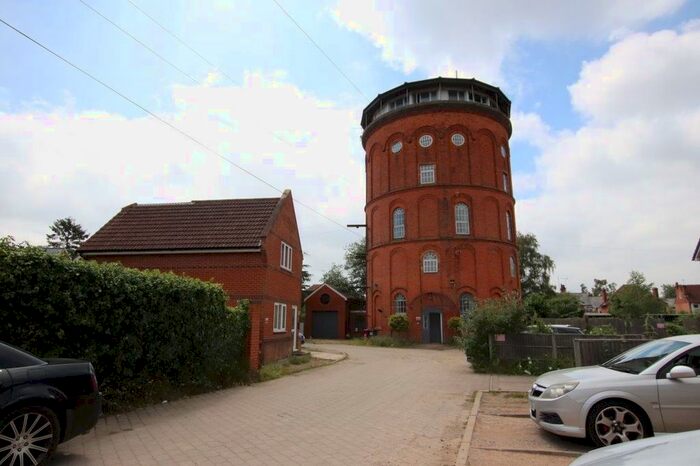 2 Bedroom Flat To Rent In Sona Gardens, Tilehurst, Reading RG30