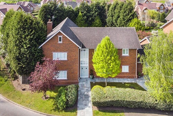 4 Bedroom Detached House To Rent In Freshwater Drive, Weston, Crewe, Cheshire, CW2