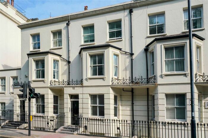 1 Bedroom Flat To Rent In Grosvenor Road, London, SW1V