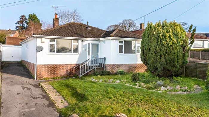 3 Bedroom Bungalow For Sale In Lawns Close, Colehill, Wimborne, Dorset, BH21