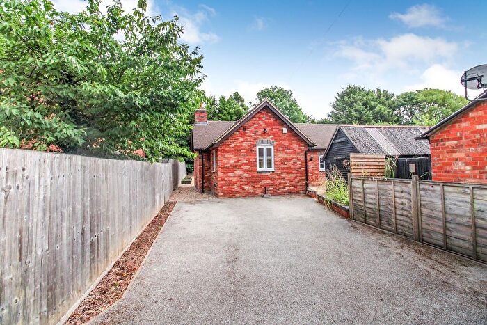 4 Bedroom Detached Bungalow For Sale In High Street, Souldrop, MK44