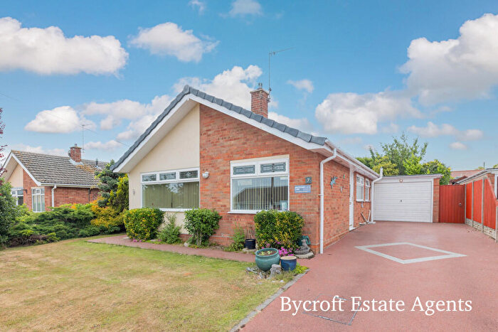 3 Bedroom Detached Bungalow For Sale In Alexander Close, Caister-on-sea, NR30