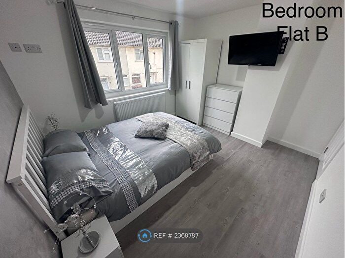 1 Bedroom Flat To Rent In Windsor Way, Chelmy, CM1