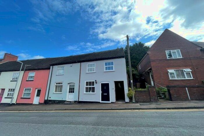 2 Bedroom End Of Terrace House To Rent In George Lane, Lichfield, WS13