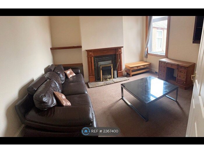 2 Bedroom Flat To Rent In Newton Drive, Blackpool, FY3