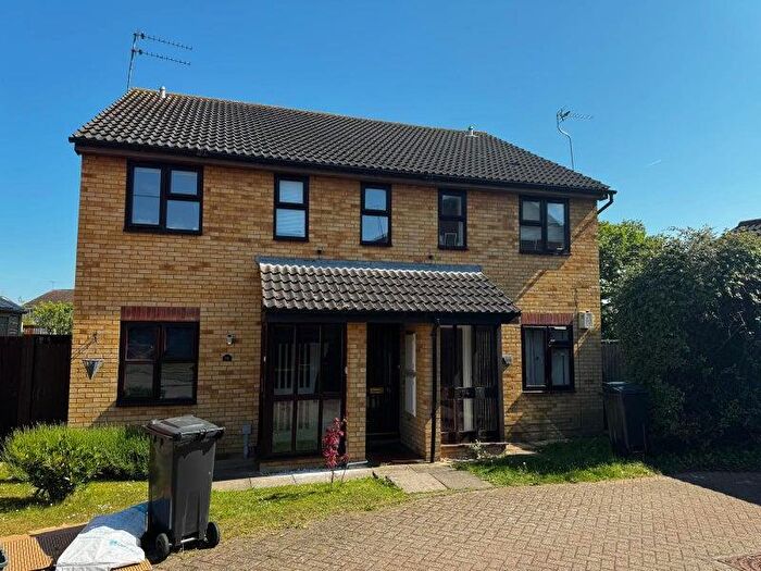 1 Bedroom Apartment To Rent In Burgess Field, Chelmford, Essex, CM2