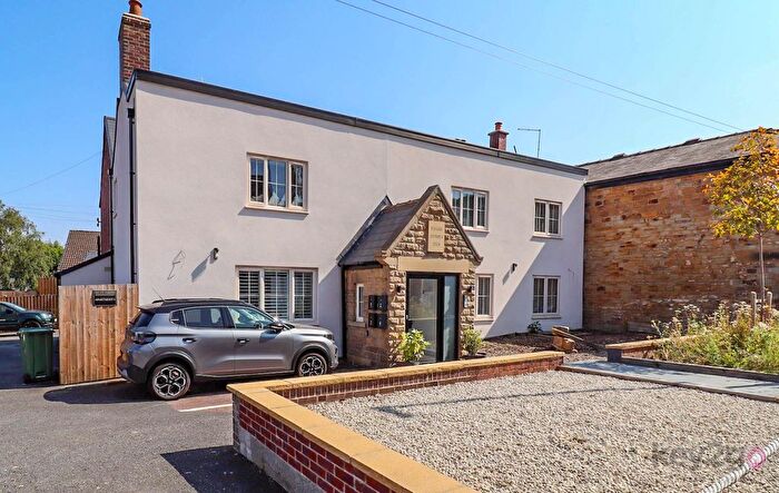 2 Bedroom Flat For Sale In Market Street, Eckington, Sheffield, S21