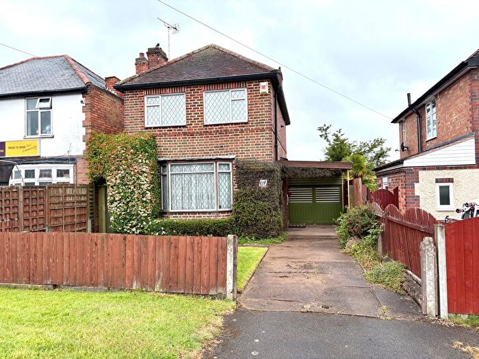 3 Bedroom Detached House For Sale In Braunstone Lane, Leicester, LE3