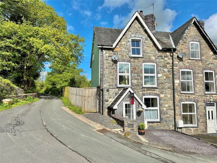 3 Bedroom End Of Terrace House For Sale In Carno, Caersws, Powys, SY17