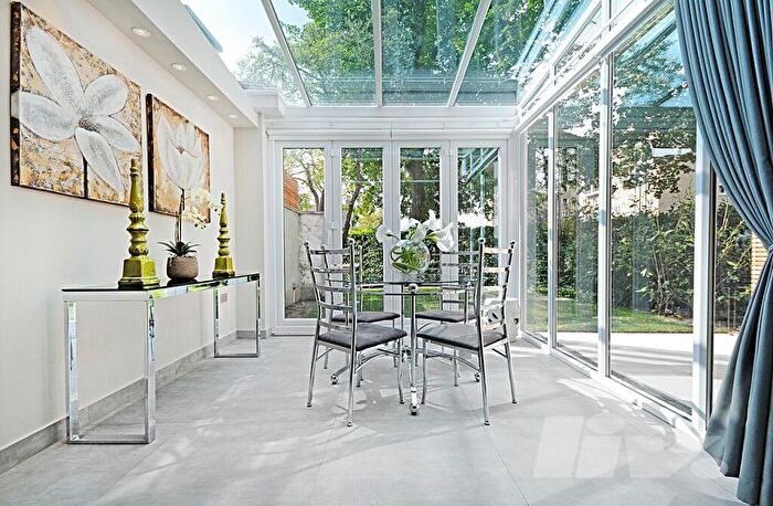 4 Bedroom House To Rent In Court Close, St John's Wood Park, St John's Wood, NW8