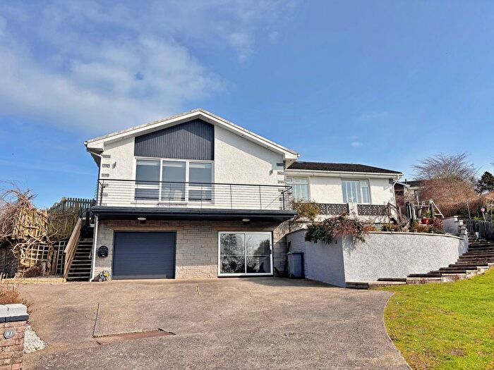 4 Bedroom Detached House For Sale In Holroyd Road, Kirkcudbright, DG6