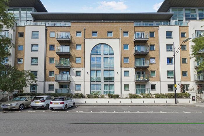 1 Bedroom Flat To Rent In Argyll Road London, SE18