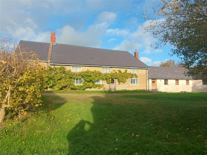 4 Bedroom Detached House To Rent In Farmhouse, Beaminster, DT6
