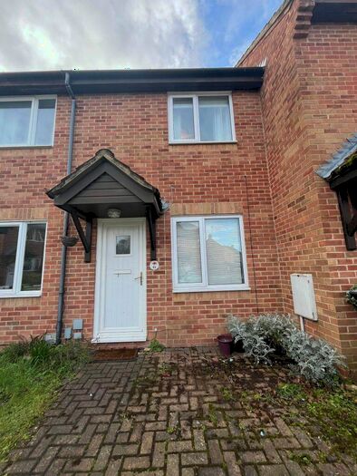 1 Bedroom Terraced House To Rent In Scrivens Mead Thatcham, RG19