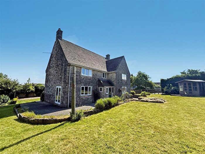 4 Bedroom Detached House To Rent In Buckland Newton, Dorchester, Dorset, DT2