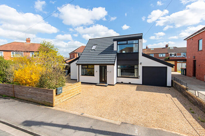4 Bedroom Detached House For Sale In Cedar Avenue, Ashton-on-Ribble, PR2