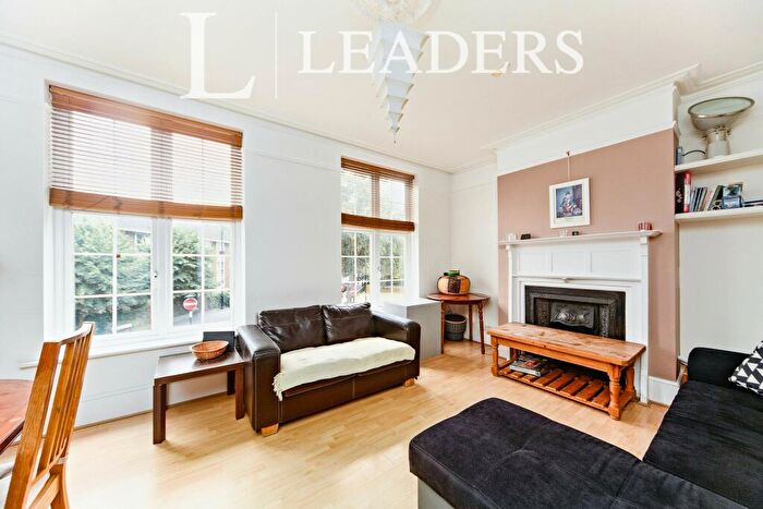 5 Bedroom Apartment To Rent In Lower Addiscombe Road, CR0