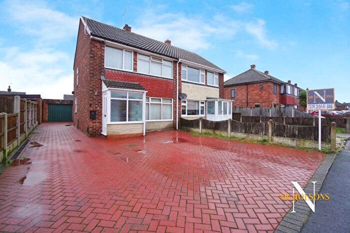 3 Bedroom Semi-Detached House For Sale In Monckton Road, Retford, Nottinghamshire, DN22