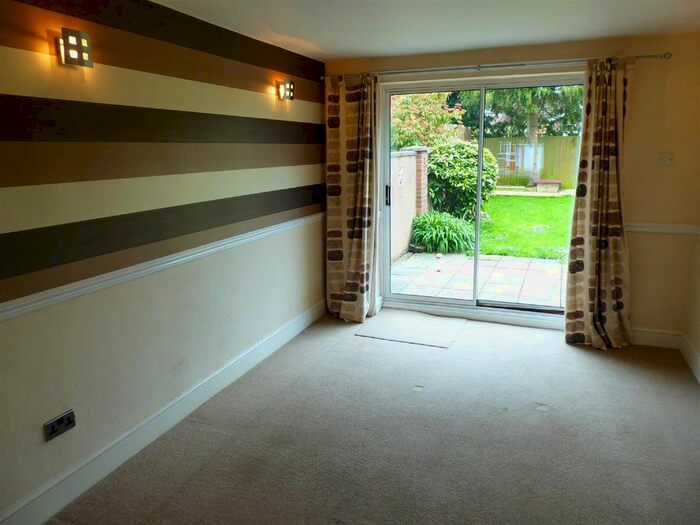 3 Bedroom Semi-Detached House To Rent In Farm Lees, Charfield, Charfield GL12